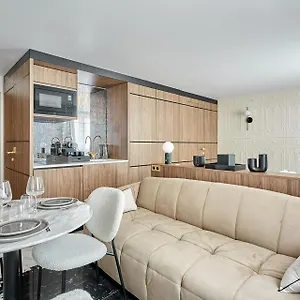  Apartment Louvre Museum By Prestige